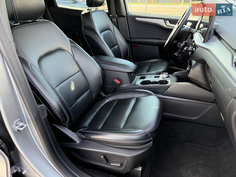 Позашляховик / Кросовер Ford Escape 2024 в Львові