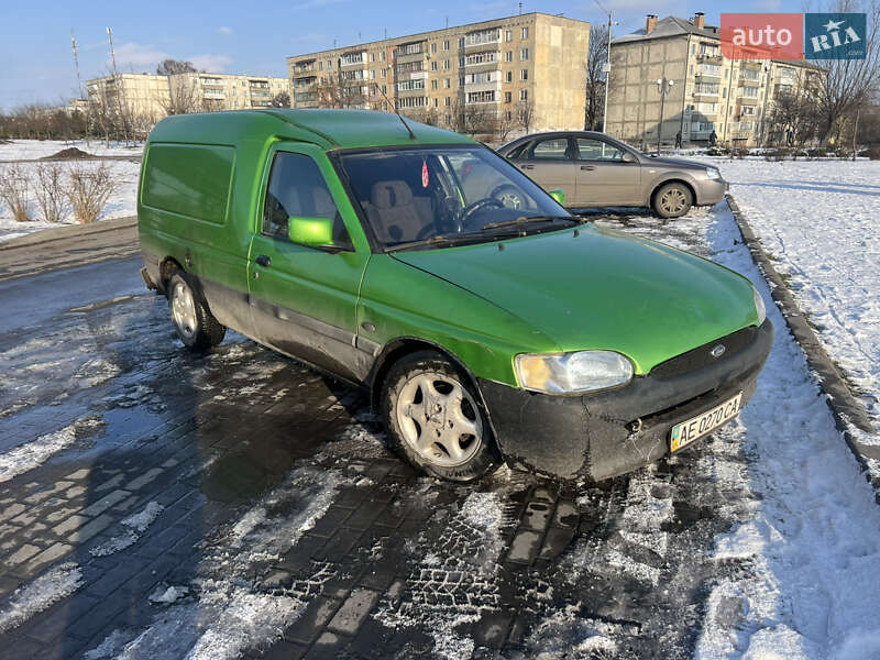 Грузовой фургон Ford Escort Express 1998 в Славянске