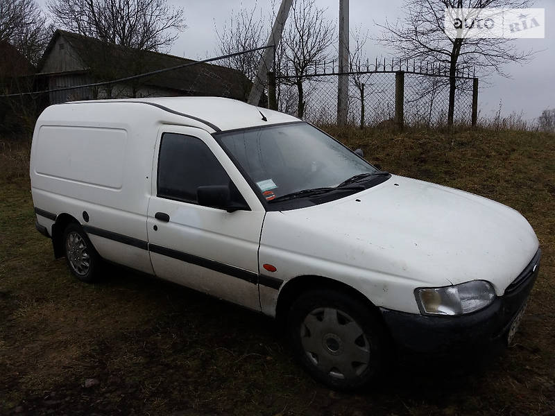 Минивэн Ford Escort 1996 в Ровно