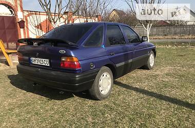 Хетчбек Ford Escort 1991 в Бородянці