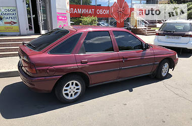 Хэтчбек Ford Escort 1994 в Одессе