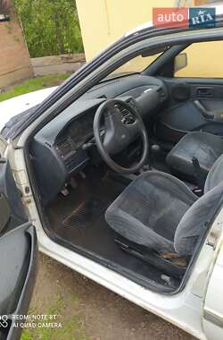 Седан Ford Escort 1993 в Львове