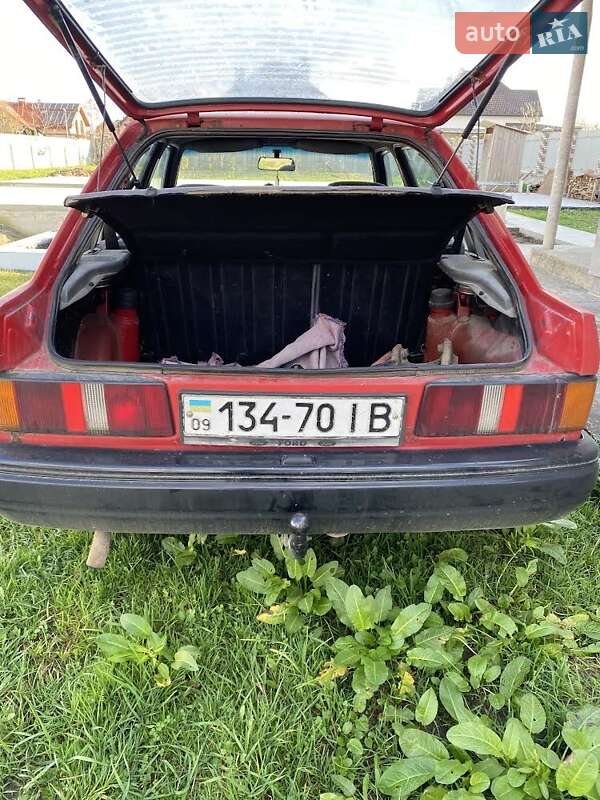 Хетчбек Ford Escort 1987 в Івано-Франківську