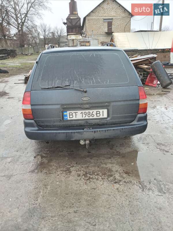 Универсал Ford Escort 1995 в Херсоне