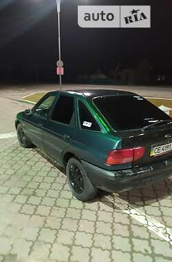 Седан Ford Escort 1997 в Черновцах