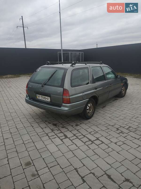 Универсал Ford Escort 1995 в Тернополе