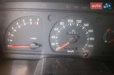 Хэтчбек Ford Escort 1996 в 