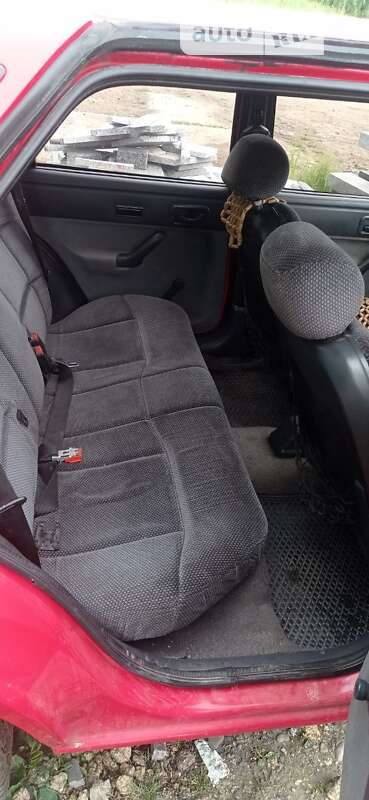 Ліфтбек Ford Escort 1990 в Чорткові