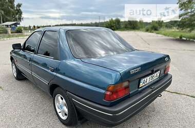 Седан Ford Escort 1994 в 