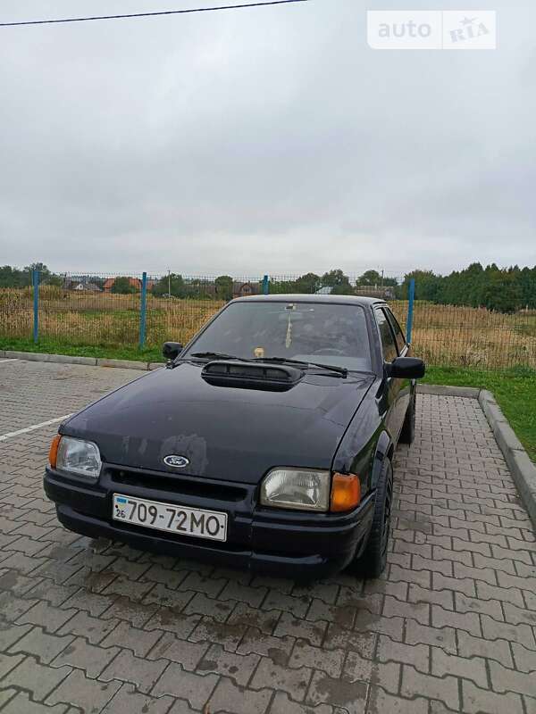 Универсал Ford Escort 1986 в Черновцах