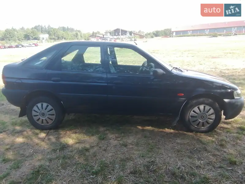 Ford Escort 1997 VIN WF0AXXGCAAVC35008 фото оголошення 5 з 47