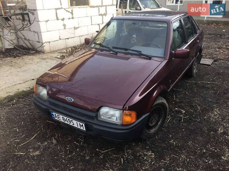 Ford Escort 1989