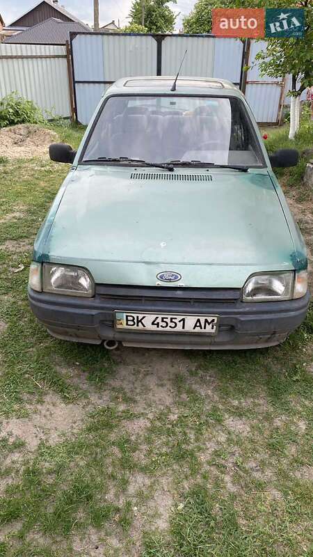Хэтчбек Ford Escort 1987 в Владимирце фото 4 Хэтчбек Ford Escort 1987 в Владимирце