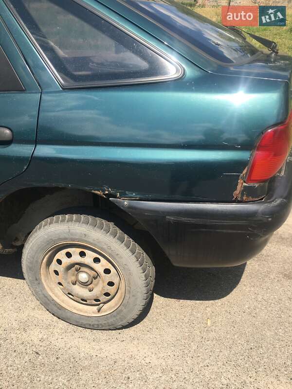 Хетчбек Ford Escort 1997 в Києві