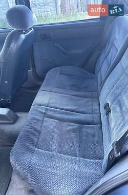Хэтчбек Ford Escort 1991 в 