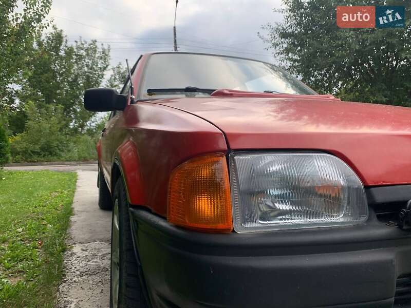 Ford Escort 1987