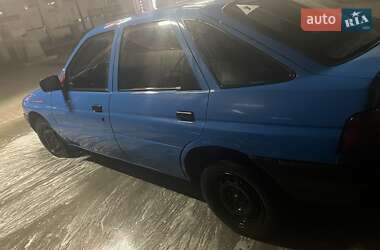 Седан Ford Escort 1998 в 