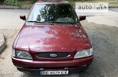 Седан Ford Escort 1994 в Южноукраинске