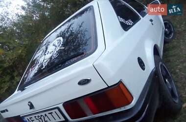 Хетчбек Ford Escort 1986 в Кривому Розі