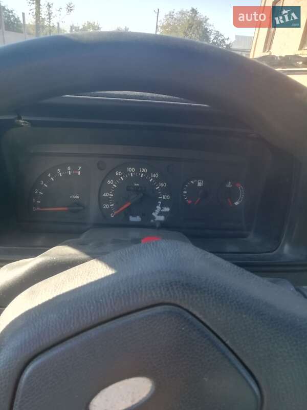 Хэтчбек Ford Escort 1988 в Турбовом