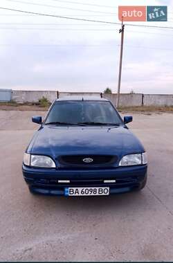 Хетчбек Ford Escort 1994 в Компаніївці