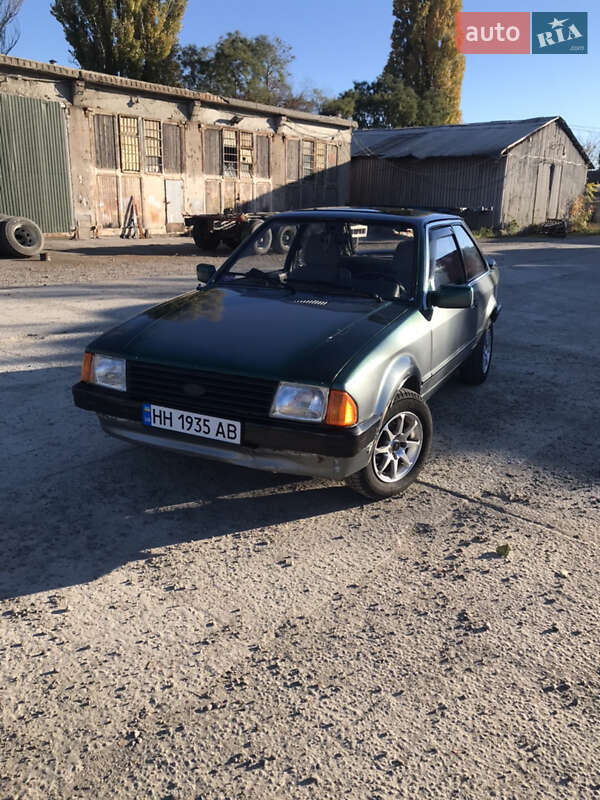 Хетчбек Ford Escort 1982 в Одесі
