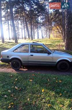 Хэтчбек Ford Escort 1987 в 