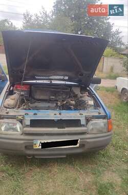 Хэтчбек Ford Escort 1989 в 