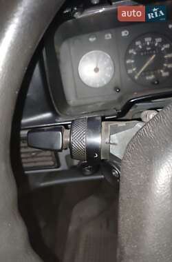Хэтчбек Ford Escort 1989 в 