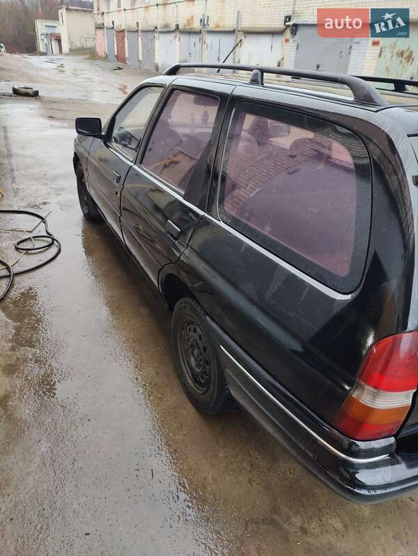 Універсал Ford Escort 1993 в Сумах