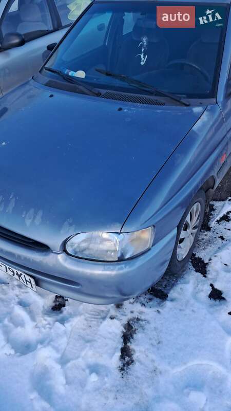 Хэтчбек Ford Escort 1996 в Фастове