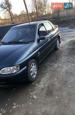 Хетчбек Ford Escort 1997 в Гайсину