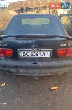 Седан Ford Escort 1995 в 