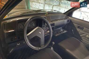 Хэтчбек Ford Escort 1981 в 