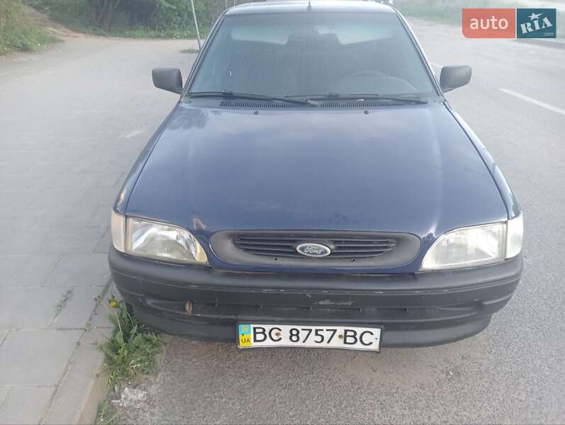 Хетчбек Ford Escort 1993 в Львові