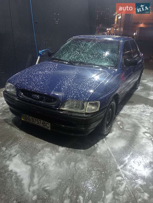 Хетчбек Ford Escort 1993 в Львові