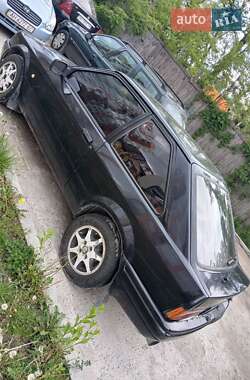 Хэтчбек Ford Escort 1989 в 