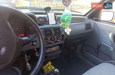 Хетчбек Ford Escort 1986 в 