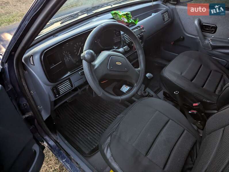 Хэтчбек Ford Escort 1988 в Великом Кучурове