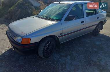 Лифтбек Ford Escort 1990 в Кременце