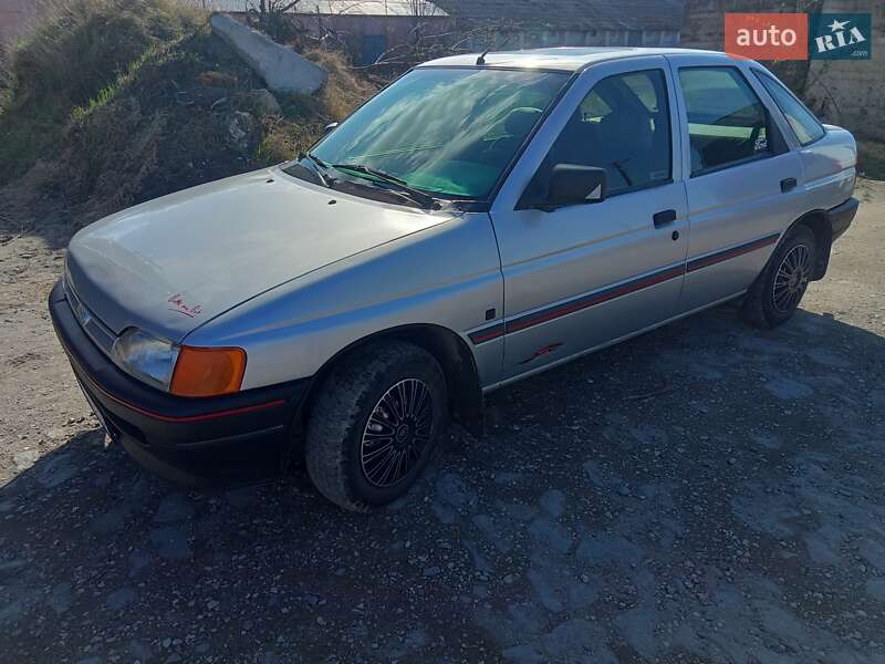 Ford Escort 1990