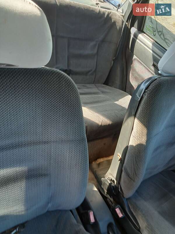 Лифтбек Ford Escort 1990 в Кременце