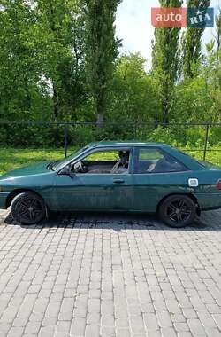 Хэтчбек Ford Escort 1991 в 