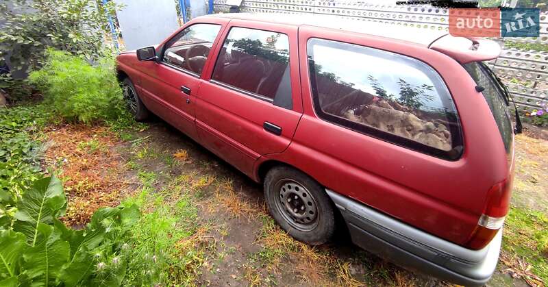 Универсал Ford Escort 1994 в Коростене
