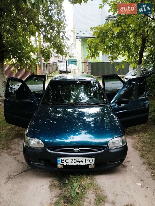 Хетчбек Ford Escort 1995 в Миколаєві