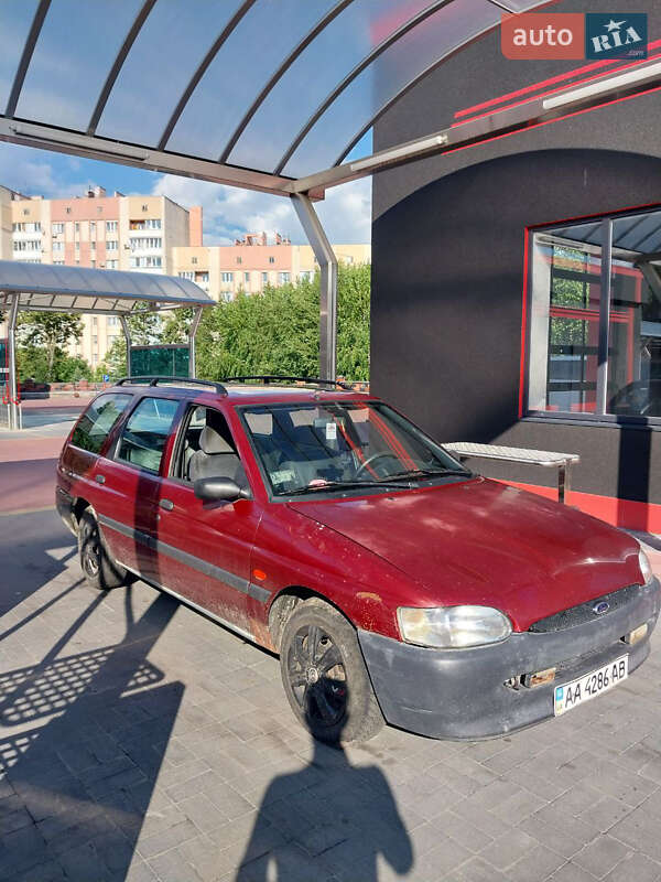 Универсал Ford Escort 1997 в Ровно