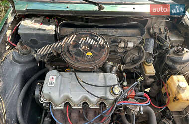 Хэтчбек Ford Escort 1981 в 