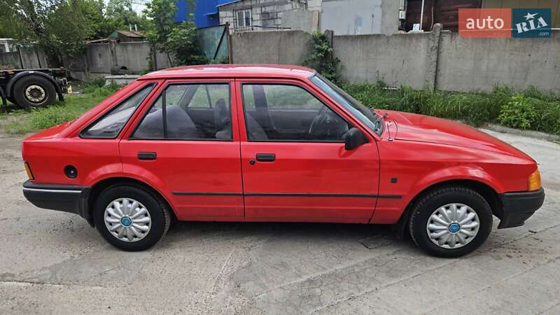 Ford Escort 1988