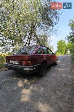 Хэтчбек Ford Escort 1988 в 