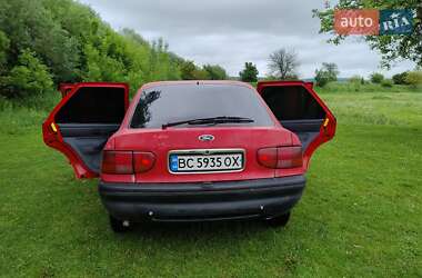 Хетчбек Ford Escort 1993 в Миколаєві